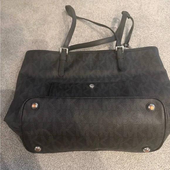 Michael Kors Black Signature Tote - Picture 4 of 5